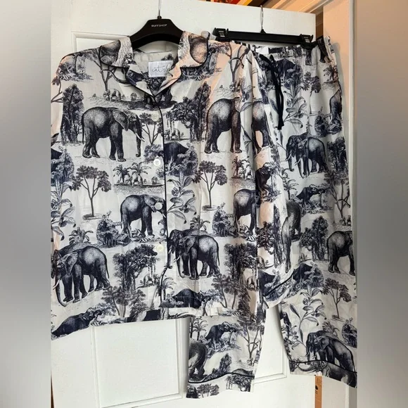 The Cat’s Pajamas Safari Toile Luxe Pima Cotton in Blue Large (current style) - Picture 8 of 16